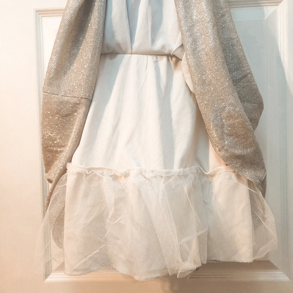 B. Smart Juniors Gold Party Dress, Size Large - Picture 4 of 7